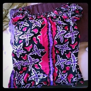 Beautiful, comfortable maternity top